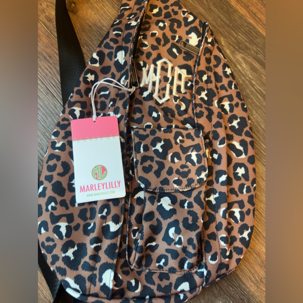 NEW🌟Sling backpack